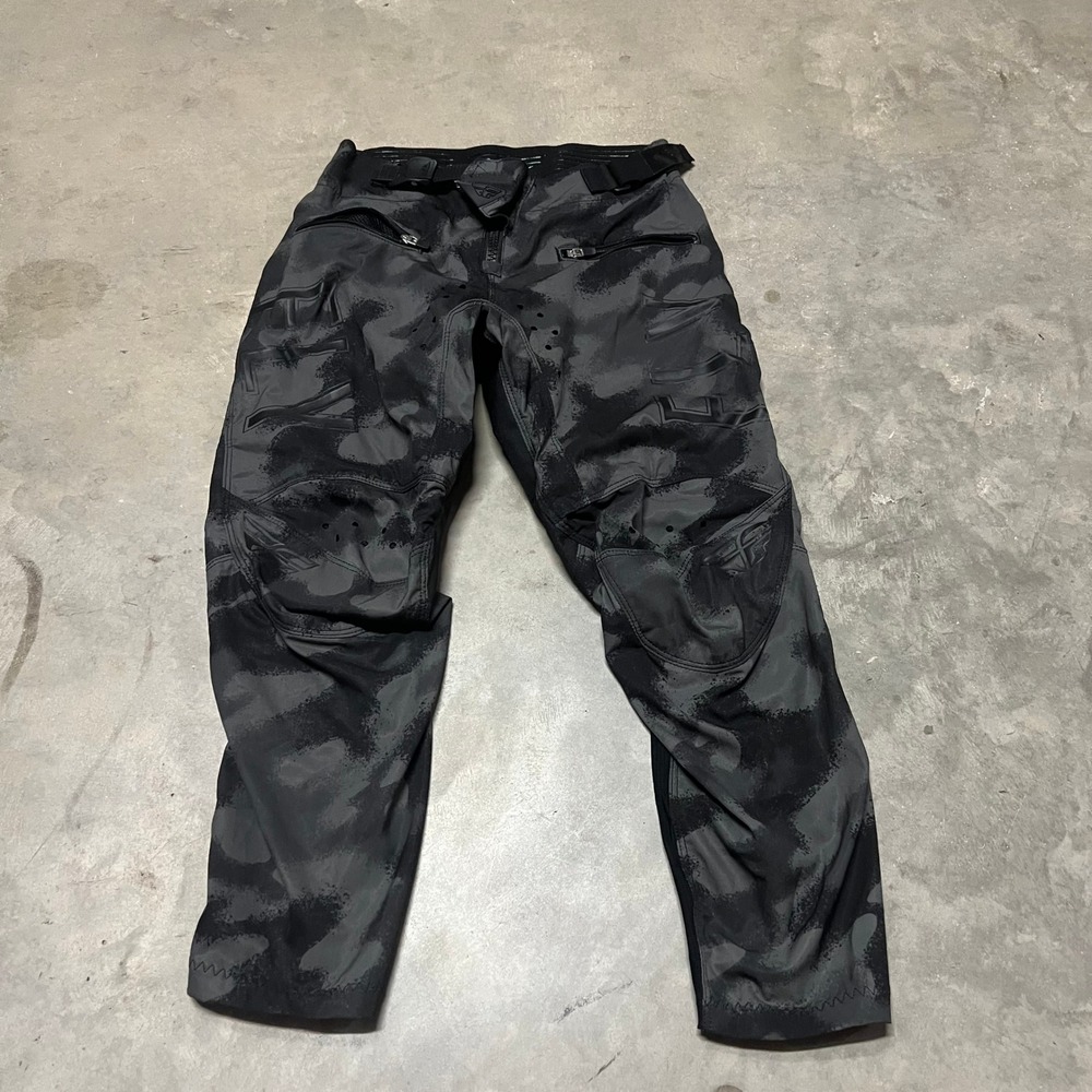 Fly Racing Radium Kids Grey Black Camo Bicycle Motocross Pants Size 24